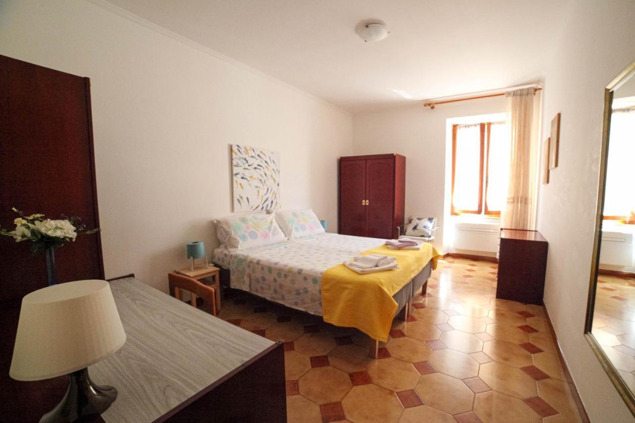 Palau Del Corso Apartment Alghero Bagian luar foto